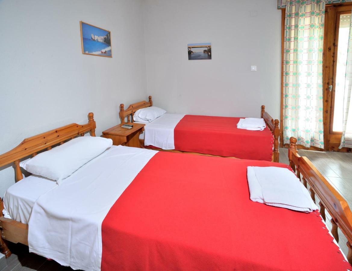 Deluxe Seaside Apartment Konstantinidis Неа Потидея Екстериор снимка
